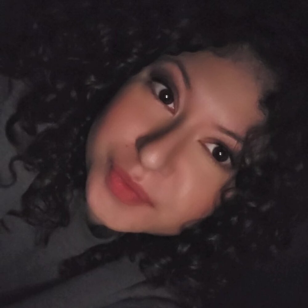 Meet your Posher, Vanessa